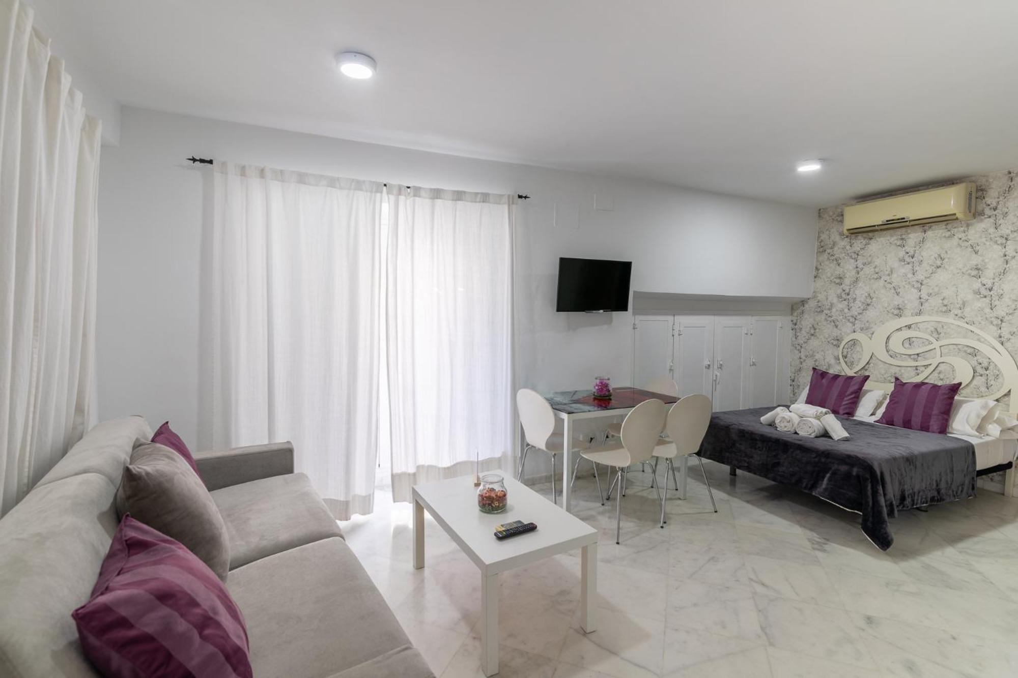 Reservaloen Casa Del Museo Apartment Sevilla